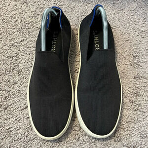 Rothy’s women’s original sneaker in black size 10.5
